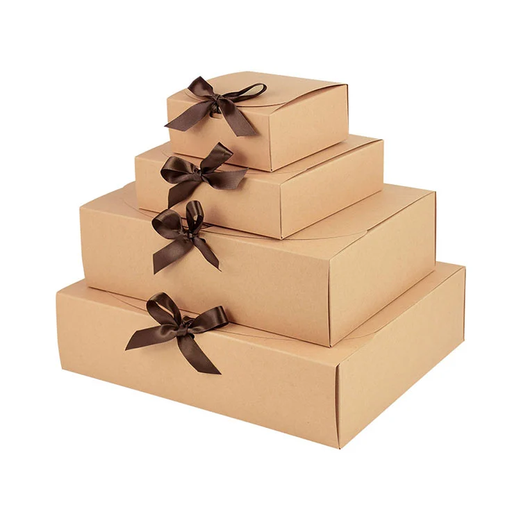 Подарочная коробка с логотипом DIY и лентой с бантом